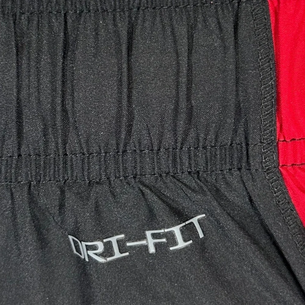 Jordan Mens Dri-FIT Basketball Shorts Red Black Colorblock DH9081-011 Size Small